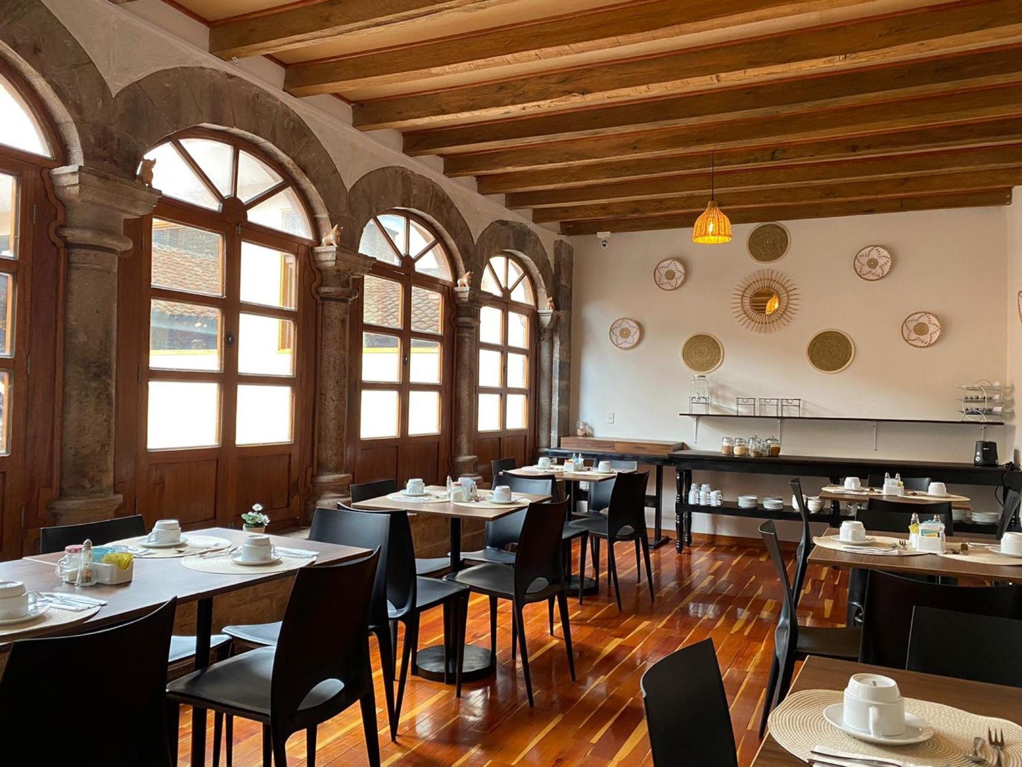 Katari At Plaza De Armas Cusco Hotel Exterior photo